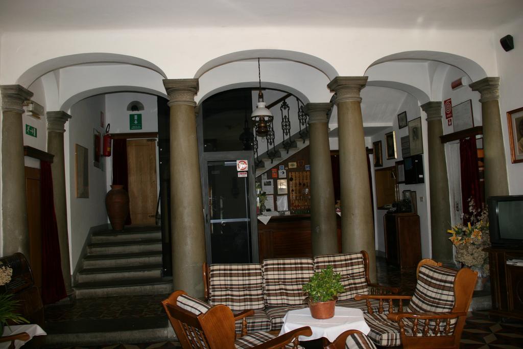 Tre Fiumi Hotell Ronta Exteriör bild