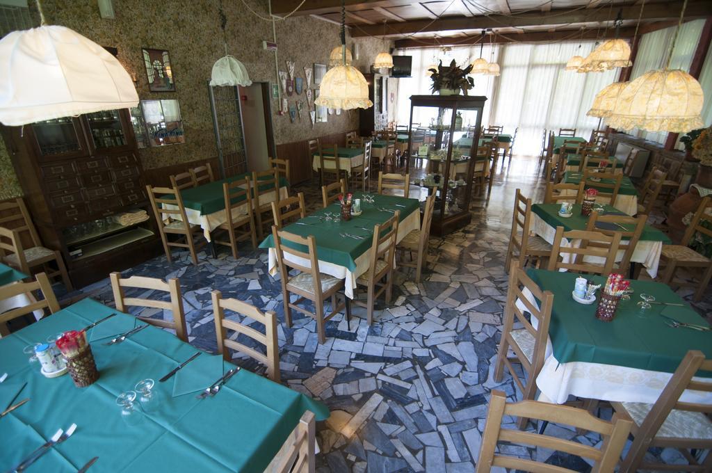 Tre Fiumi Hotell Ronta Exteriör bild